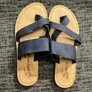 Seven7 Maldives Blue Leather Sandal size 8